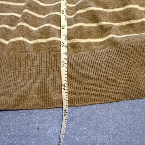 Banana Republic Brown and White Crewneck Sweater with Stripes - Picture 5 of 7